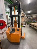 Crown Stapelaar - Werkt nog goed!, Zakelijke goederen, Machines en Bouw | Heftrucks en Intern transport, 1000 tot 2000 kg, Ophalen