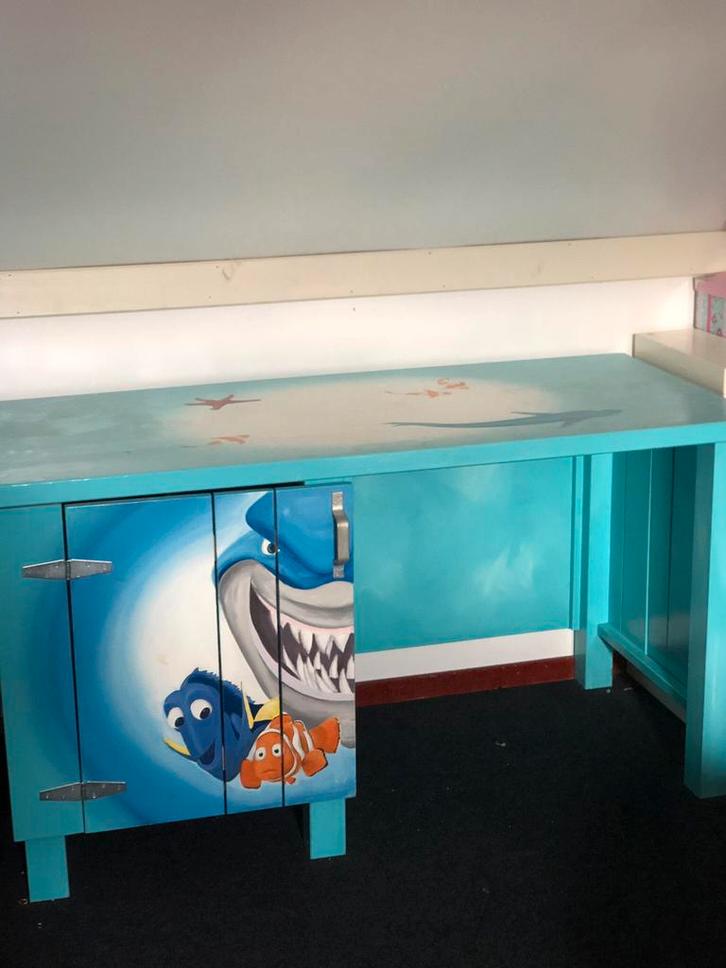 Finding Nemo bureau, Huis en Inrichting, Bureaus, Gebruikt, Ophalen