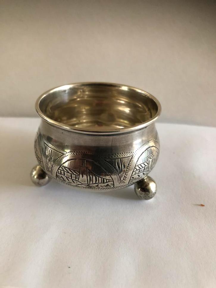 Tsaristisch zilveren zoutvaatje, Antiek en Kunst, Antiek | Goud en Zilver, Zilver, Ophalen of Verzenden