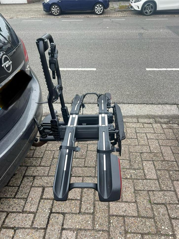 Thule easyfold 3 fietsendrager nieuwste model, Auto diversen, Fietsendragers, Zo goed als nieuw, Trekhaakdrager, Ophalen