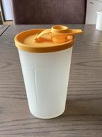 Tupperware schenkkan/strooibus met afneembaar tuitje 450 ml, Ophalen of Verzenden, Gebruikt, Geel, Beker of Kan