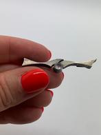 X668 Prachtige zilveren broche Karl Laine Finland, Sieraden, Tassen en Uiterlijk, Met kristal, 4 tot 7 cm, Ophalen of Verzenden