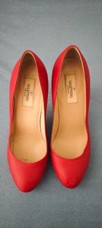 Valentino pumps maat 37, Kleding | Dames, Schoenen, Ophalen of Verzenden, Zo goed als nieuw