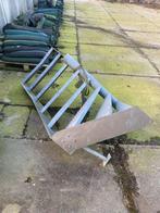 Gegalvaniseerde stalen trap, Doe-het-zelf en Verbouw, Ladders en Trappen, Ophalen, Gebruikt, Trap, Minder dan 2 meter