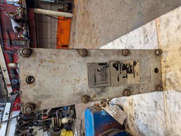 Platenkoeler beschikbaar voor biedingen