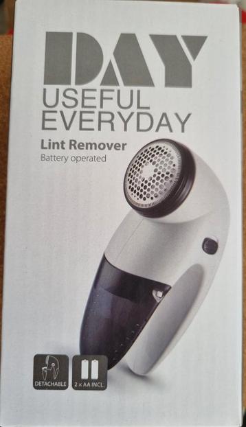 Lint remover in box beschikbaar voor biedingen