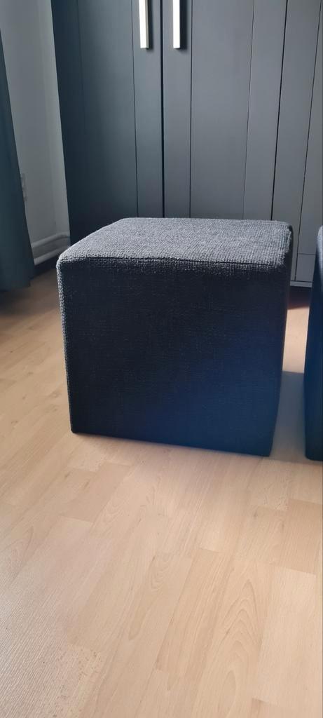 Antraciet Grijze Hockers 40x40 (6 stuks), Huis en Inrichting, Banken | Voetenbanken en Poefen, Zo goed als nieuw, Minder dan 50 cm