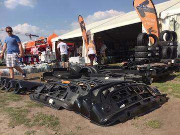 plaatwerk voor de classic mini cooper origineel en imitatie beschikbaar voor biedingen