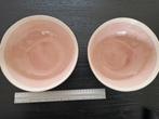 VT WONEN schalen | Roze schalen vt wonen 22 cm diameter, Ophalen of Verzenden, Zo goed als nieuw, Schaal of Schalen