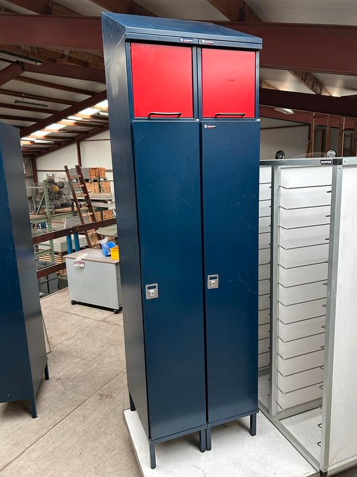 Lockerkast / Afstortkast voor Vuile Werkkleding, Huis en Inrichting, Kasten | Lockerkasten, Gebruikt, Ophalen