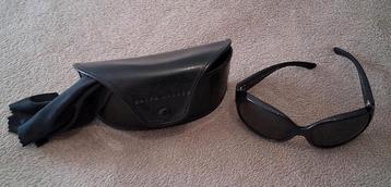 Ralph Lauren zonnebril
RL 8049 5001/87

 beschikbaar voor biedingen