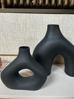 Set Zwarte H&M Home vaas - Keramiek, organische vorm, Ophalen, Zwart, Aardewerk of Porselein, Zo goed als nieuw