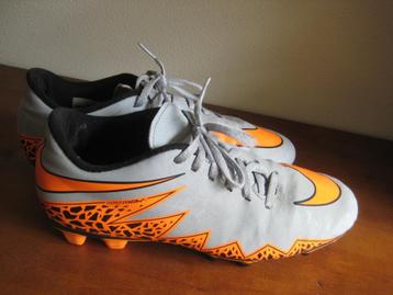 Nieuw: Nike Hypervenom voetbal schoenen. Maat eu 42 - uk 7,5 beschikbaar voor biedingen