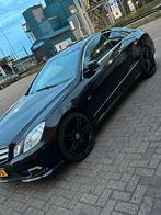 Mercedes-Benz E-Klasse 1.8 E250  coupeAUT nap 2010 Zwart, Auto's, Mercedes-Benz, Achterwielaandrijving, 1800 kg, 4 cilinders, 4 stoelen