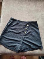 Kort zwart broek rokje mt m shein gouden knoop, Maat 38/40 (M), Kort, Zwart, Nieuw