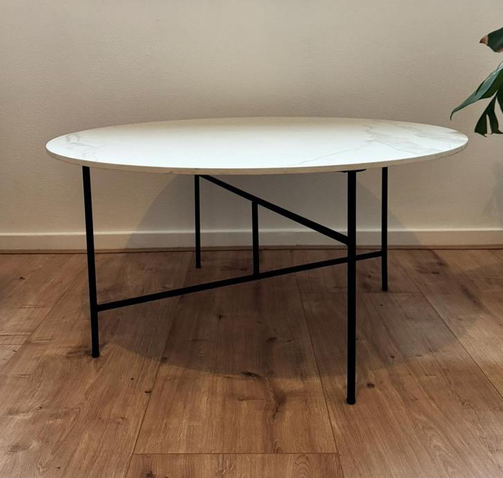 ZGAN WOOOD Vida Bijzettafel - Marmeren Look, Huis en Inrichting, Tafels | Sidetables, Zo goed als nieuw, 25 tot 50 cm, 50 tot 100 cm