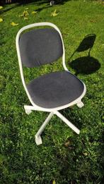 bureaustoel voor een kind - ikea orfjäll, Huis en Inrichting, Bureaustoelen, Ophalen, Zo goed als nieuw, Wit, Bureaustoel