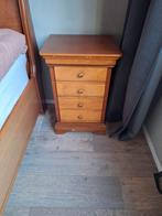 Nachtkastje, Huis en Inrichting, Slaapkamer | Complete slaapkamers, Ophalen, Eenpersoons