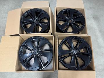 Originele Skoda Octavia 18 inch Comet black velgen RS VAG beschikbaar voor biedingen