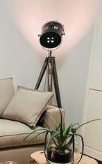 Staande lamp industrieel stoer, Huis en Inrichting, Ophalen, Zo goed als nieuw, 150 tot 200 cm