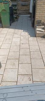 GRATIS Beton tegels, Ophalen, Zo goed als nieuw, 10 m² of meer, Beton