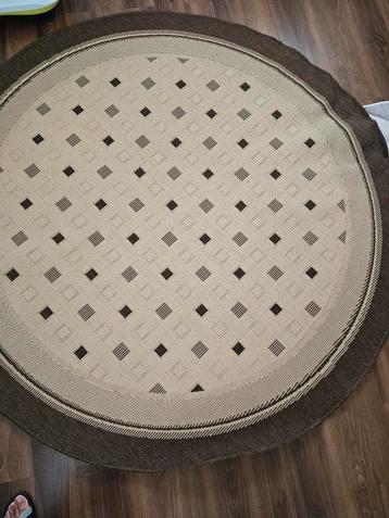 Ronde tapijt diameter 200 cm beschikbaar voor biedingen