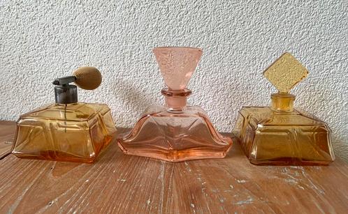 Art Deco glazen parfumflessen - jaren 50 /60, Verzamelen, Parfumverzamelingen, Zo goed als nieuw, Parfumfles, Ophalen of Verzenden