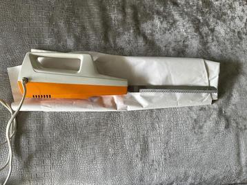 Vintage Moulinex broodmes elektrisch beschikbaar voor biedingen