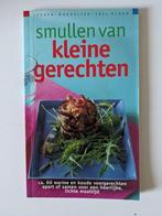 Smullen van kleine gerechten - Nederlands Zuivel Bureau, Ophalen of Verzenden, Nieuw, Stichting Voedingscentrum Nederland