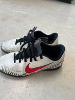 Nike “neymar” zaalvoetbalschoen, Ophalen of Verzenden, Zo goed als nieuw, Schoenen