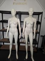 Paspoppen met voet te koop, Ophalen