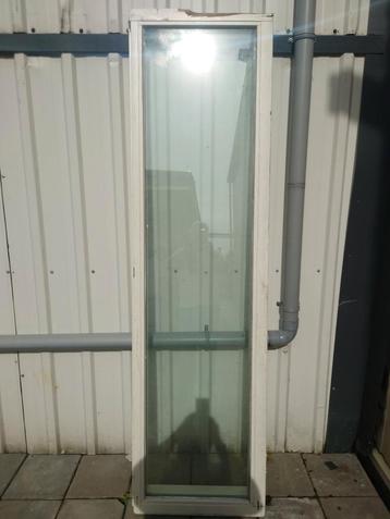 grote kozijnen met dubbel glas  beschikbaar voor biedingen