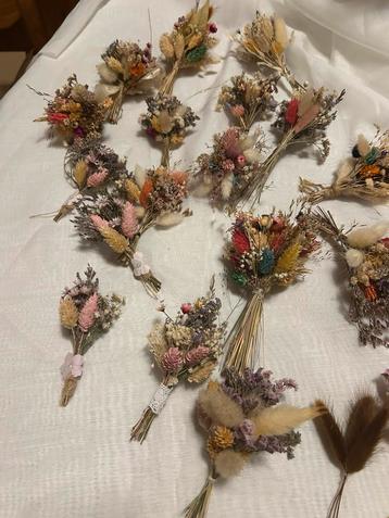 Corsages beschikbaar voor biedingen