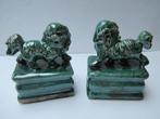 Vintage antieke Foo Dogs porseleinen groene glazuur figuren, Antiek en Kunst, Ophalen of Verzenden