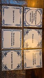 Set van witte tegels met blauwe spreuken., Ophalen of Verzenden