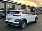 Hyundai Kona EV Premium 64kWh 3-Fase | Leer | Navi, Auto's, Hyundai, Gebruikt, Wit, Leder, 204 pk