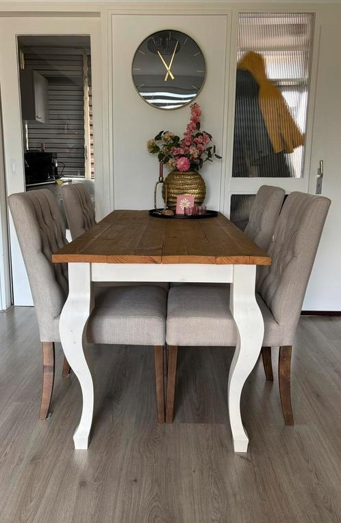 Landelijke eettafel met 4 gratis eetkamerstoelen, Huis en Inrichting, Tafels | Eettafels, Gebruikt, 50 tot 100 cm, 150 tot 200 cm