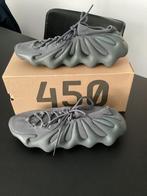 Adidas Yeezy 450 grijs maat 47 1/3 valt als 46, Kleding | Heren, Schoenen, Overige kleuren, Nieuw, Ophalen of Verzenden, Sneakers of Gympen