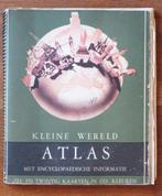 Kleine Wereld Atlas (1e druk 1950 Elsevier), Gelezen, Wereld, Ophalen of Verzenden, 1800 tot 2000