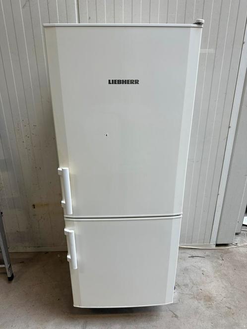 Liebherr A++ koelkast koelvriescombinatie met 2 lade vriezer, Witgoed en Apparatuur, Koelkasten en IJskasten, Zo goed als nieuw