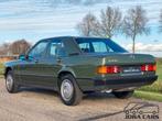 Mercedes-Benz 190 D AUT 1985 94.123 Km, Auto's, Oldtimers, Automaat, Centrale vergrendeling, Mercedes-Benz, Diesel