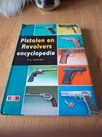 Pistolen en Revolvers Encyclopedie - A.E. Hartink, Boeken, Ophalen of Verzenden