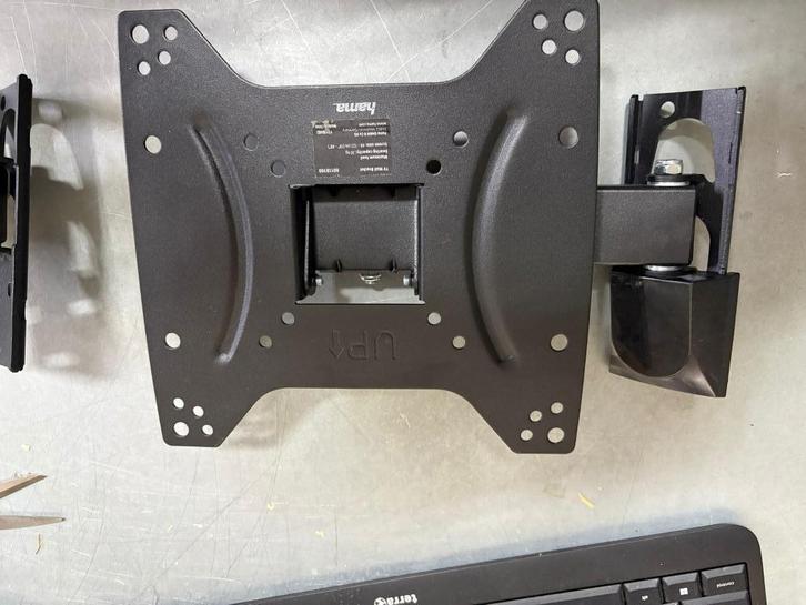 TV-wandbeugel, Audio, Tv en Foto, Televisiebeugels, Zo goed als nieuw, Ophalen of Verzenden