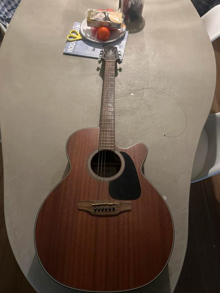 Takamine Gitaar - Prachtig geluid!, Muziek en Instrumenten, Snaarinstrumenten | Gitaren | Akoestisch, Gebruikt, Western- of Steelstringgitaar