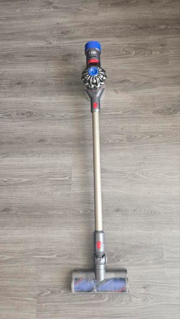 Dyson v8 motorhead beschikbaar voor biedingen