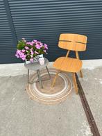 Design stoeltje, scandinavisch design, Ophalen, Nieuw, Hout