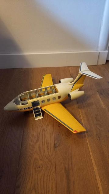 Playmobil vliegtuig beschikbaar voor biedingen