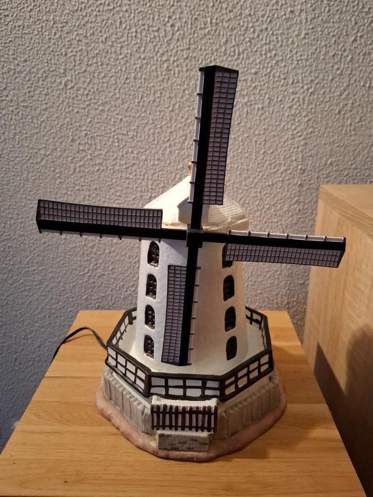 Kerst windmolen met draaiende wieken ornament NIEUWSTAAT, Diversen, Kerst, Zo goed als nieuw, Ophalen
