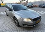 Volvo V70 2.0 D3 Dynamic Edition EXPORT, Auto's, Voorwielaandrijving, Euro 6, 1570 kg, Zilver of Grijs