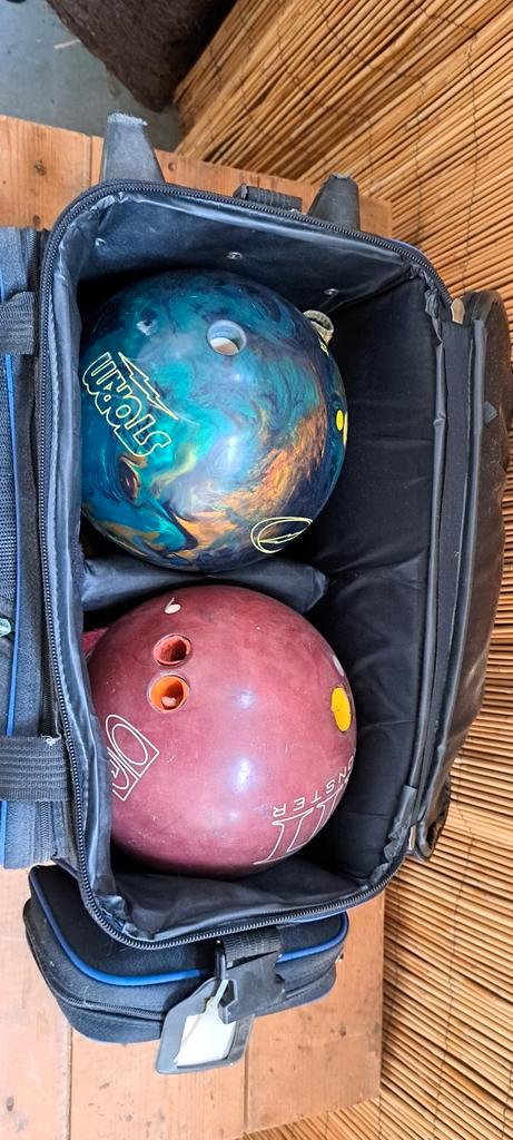 Bowling Ballen Set + Tas, Sport en Fitness, Bowlen, Gebruikt, Bal, Ophalen of Verzenden